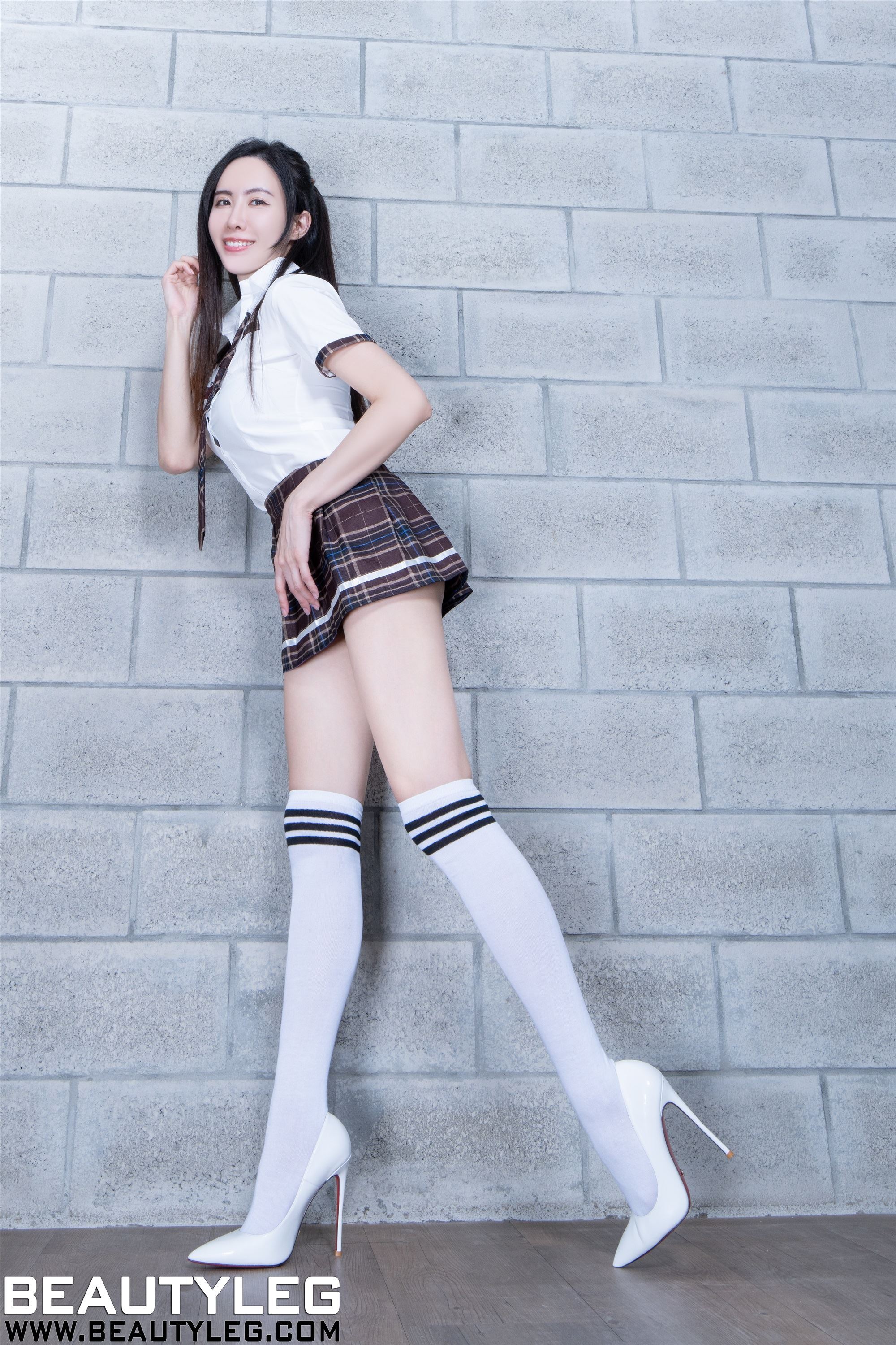 Beautyleg 2023.07.14 No.2300 Dora